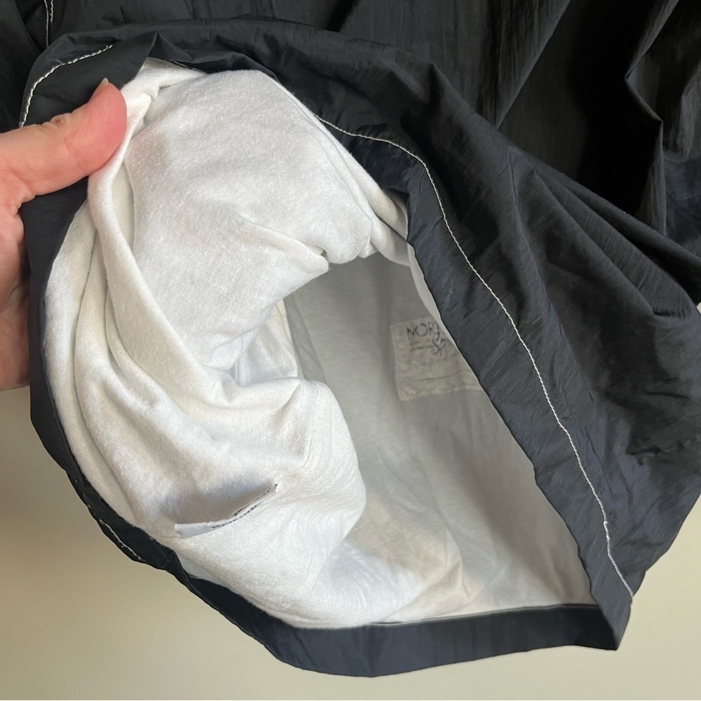 Vintage 1990s Northern Spirit by Hudson Bay Company Black Wind Breaker - Picture 8 of 11